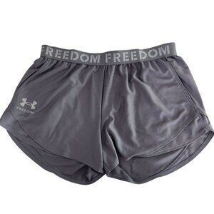 Under Armour UA Freedom Shorts Loose Knit Running Athletic Gray Womens Large NEW